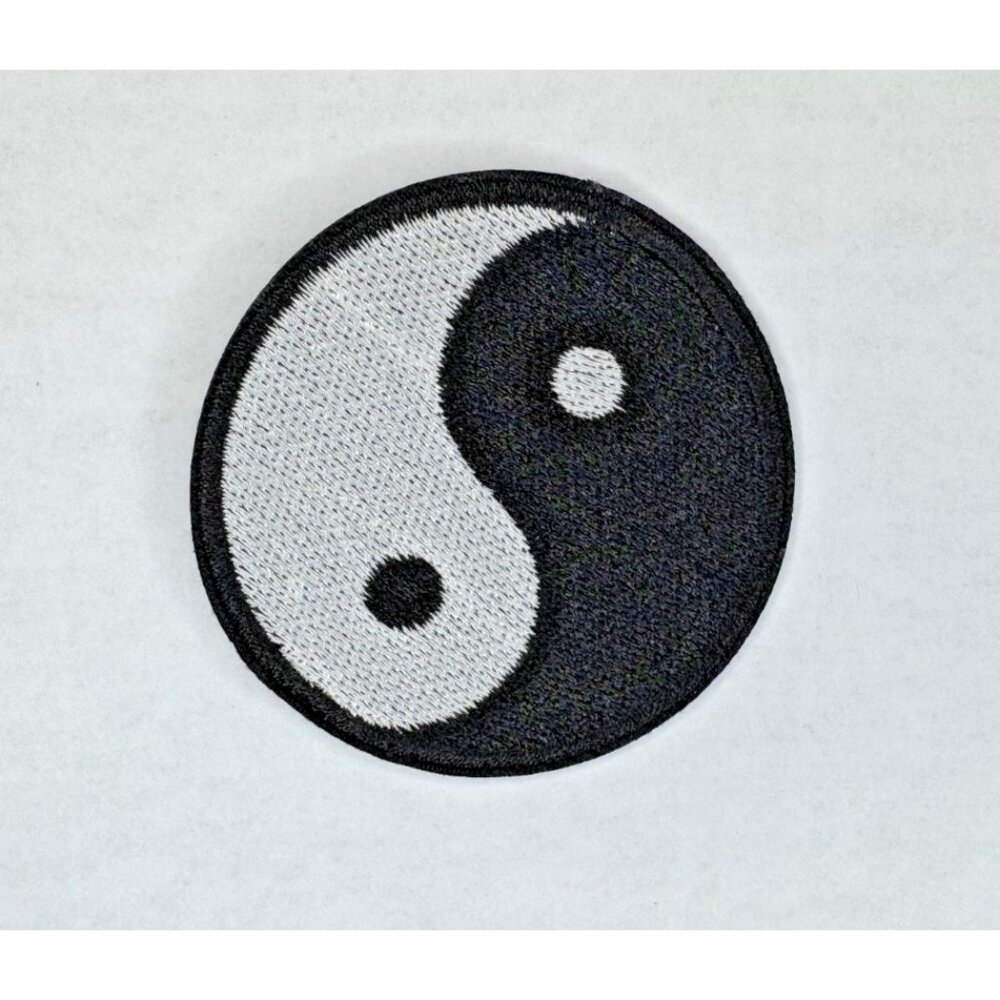 Ying Yang Black White Chinese Philosophy 2.5in Embroidered Iron-on Patch